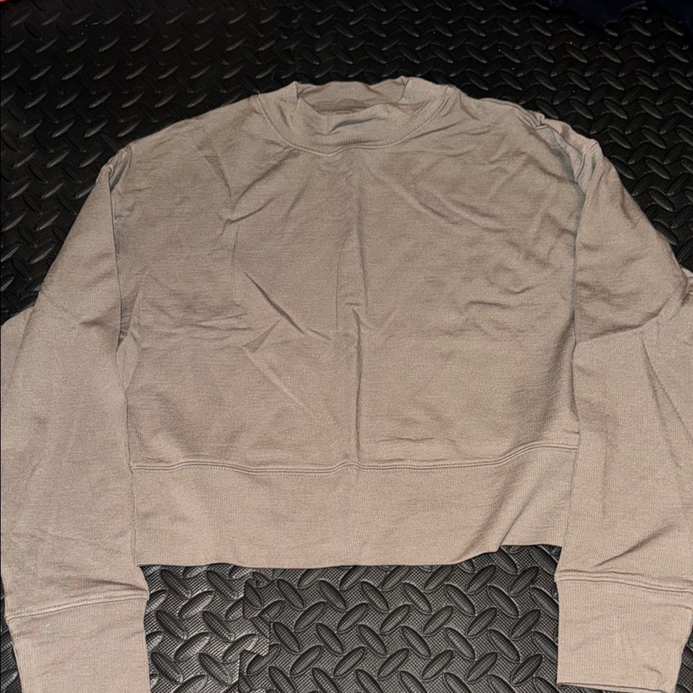 Women’s Fabletics Luna Long-Sleeve Pullover